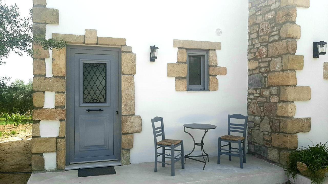 Koroni Stone House, Newly Built Studios By The Sea Dış mekan fotoğraf