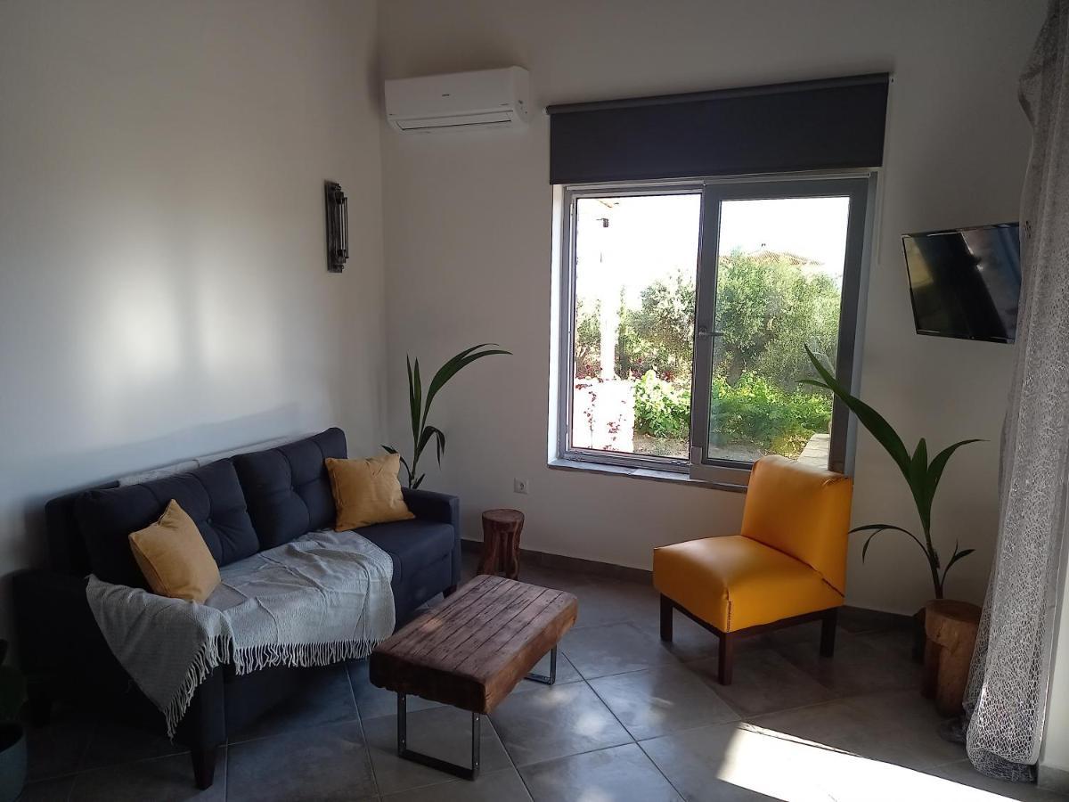 Koroni Stone House, Newly Built Studios By The Sea Dış mekan fotoğraf