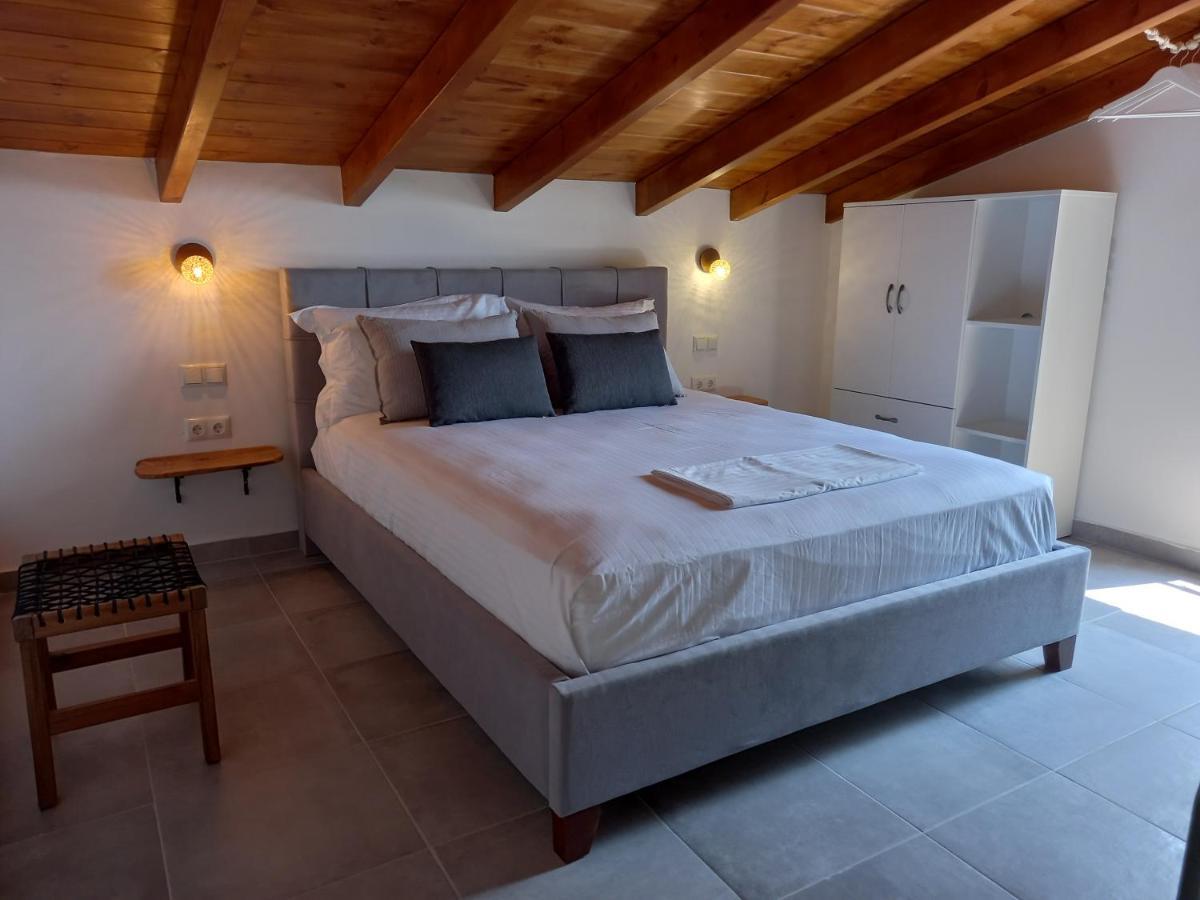 Koroni Stone House, Newly Built Studios By The Sea Dış mekan fotoğraf